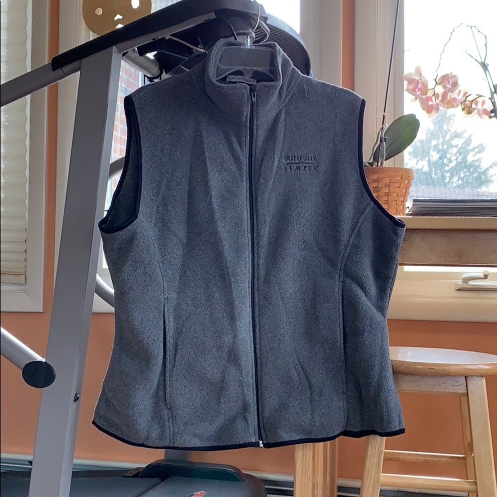 Tastefully Simple Vest